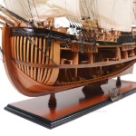 T275 HMS ENDEAVOUR OPEN HULL 